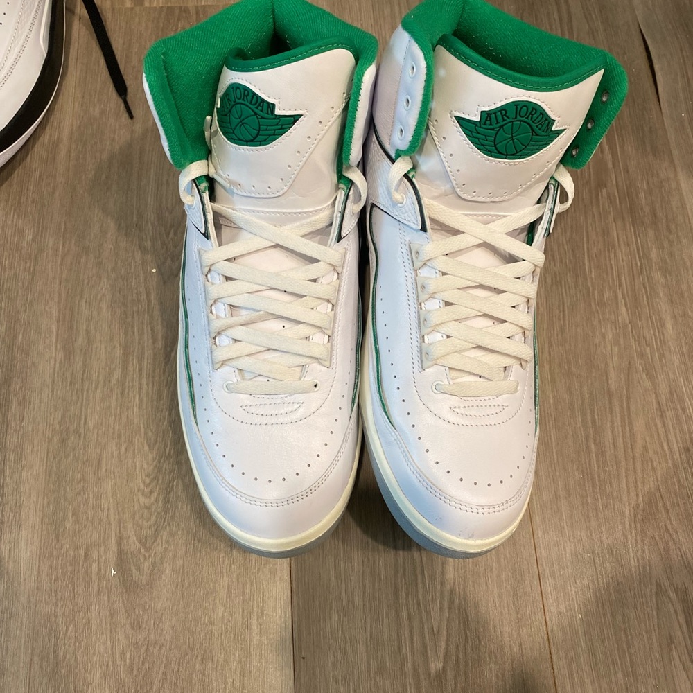 Lucky green Jordan 2